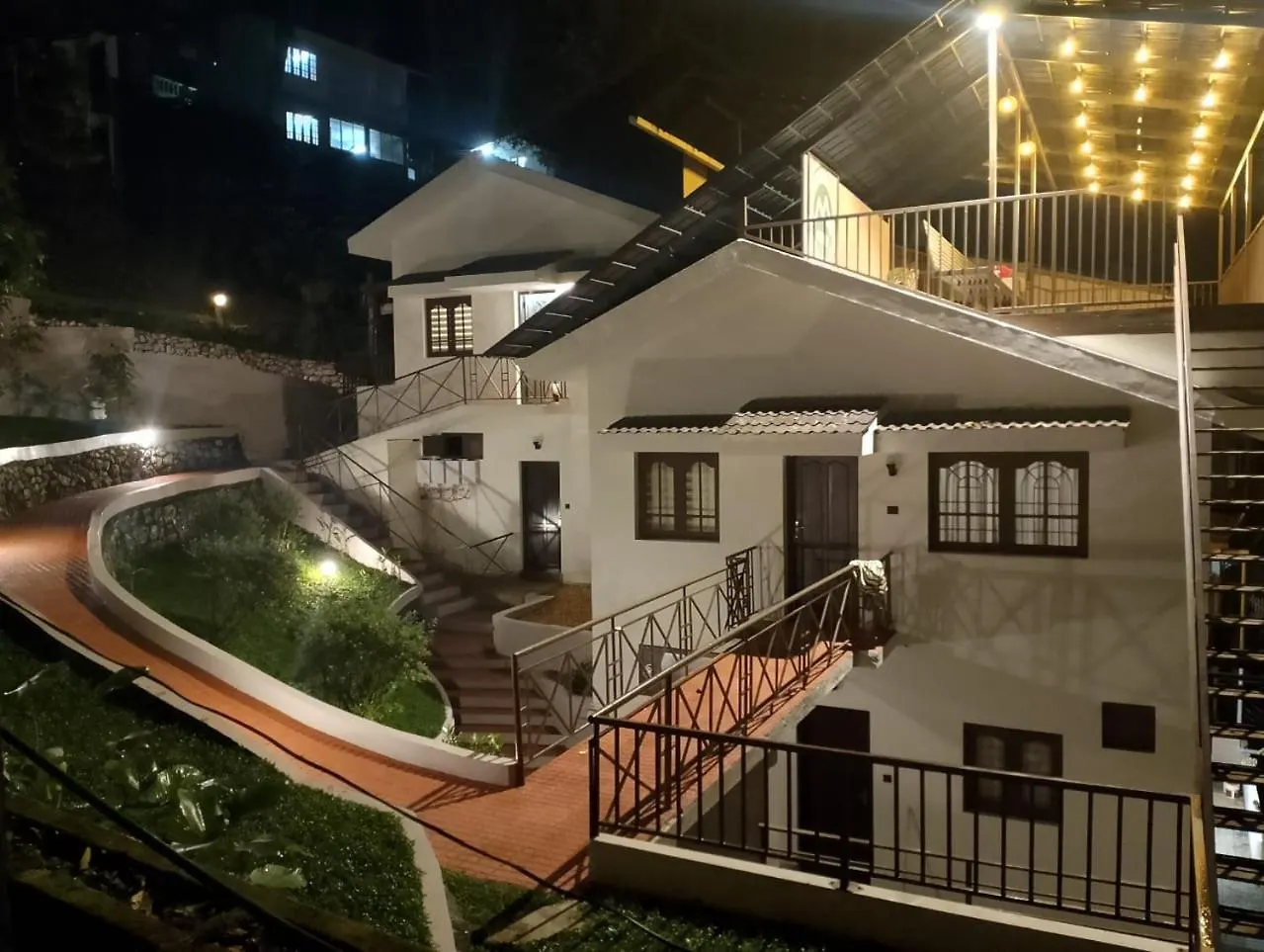 فندق مبيت وإفطار مبيت وإفطار ديفيكولام The Vintage Haven Munnar الهند